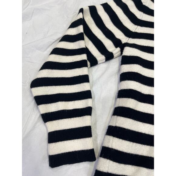 Express Women’s Quarter Zip, XS Black/White Striped Viscose Blend Cozy Soft‎ - Picture 3 of 11